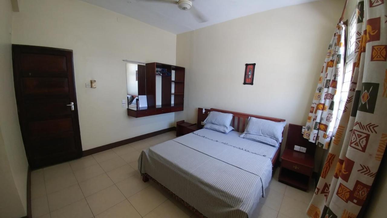 Marigold Guest House Момбаса Екстериор снимка